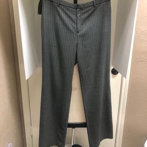 GAP Women’s Grey Pinstripe Pant 10 Ankle